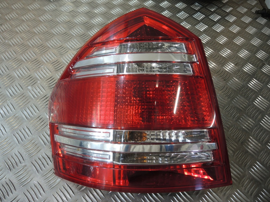 фото №1, Оригінальна ліва лампа задня mercedes gl x164 w164