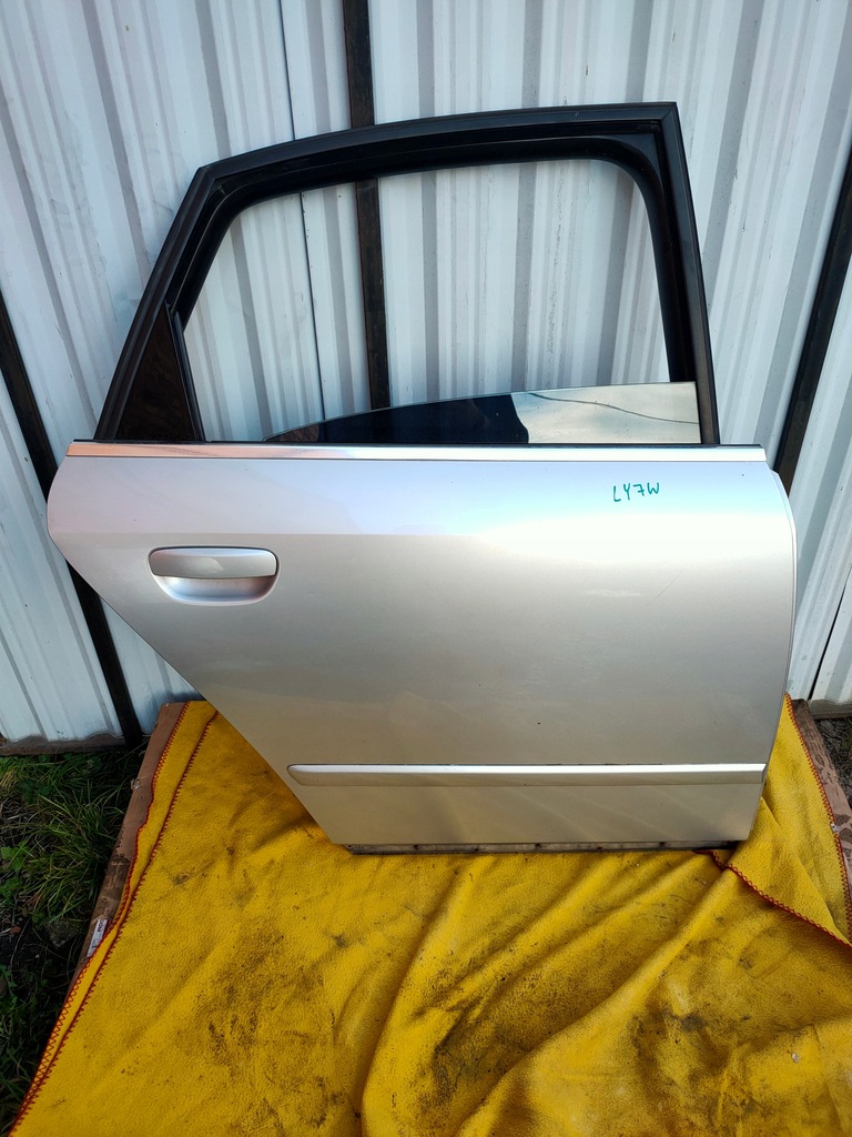 фото №1, Audi a4 b6 двері правий задня праве задні ly7w