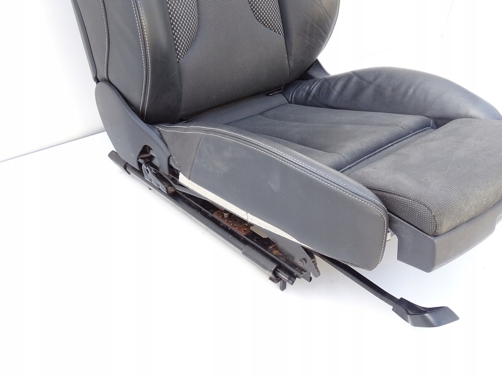 фото №13, Сиденья сиденье заднее сиденье комплект кожа audi a3 8v sedan 5d s-line