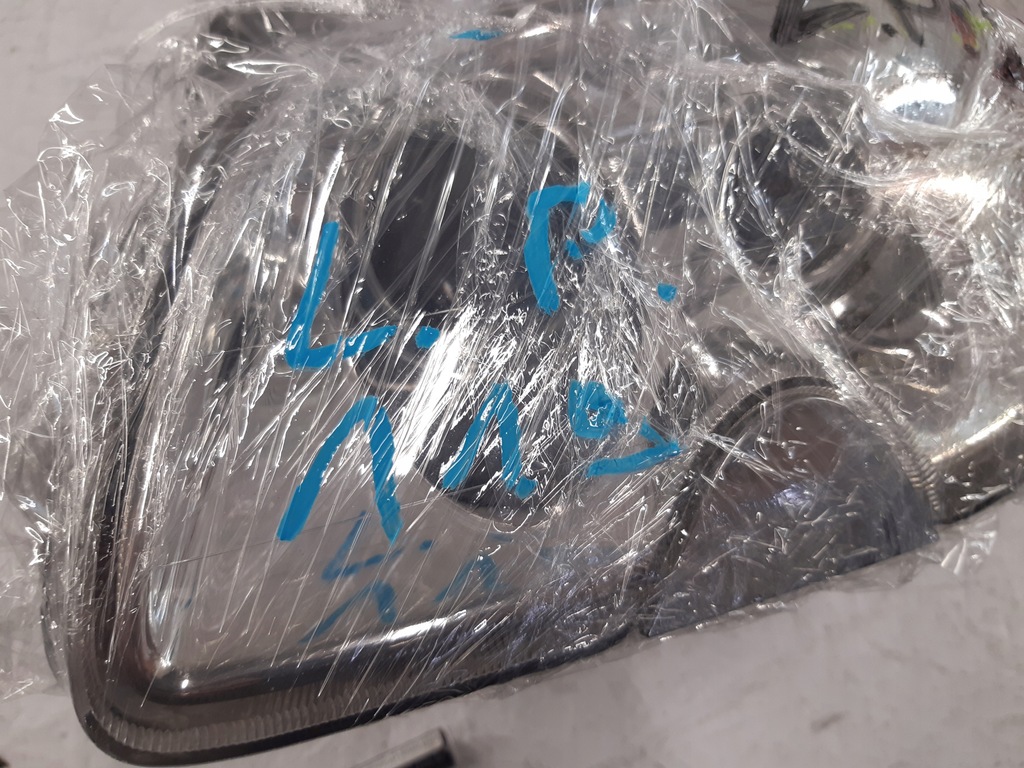 фото №13, Фара лівий лампа maserati quattroporte