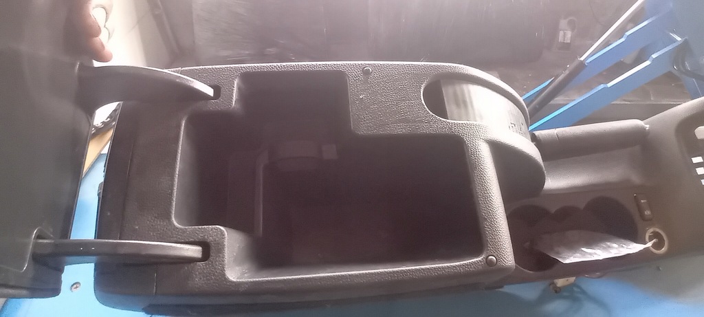 фото №4, Skoda octavia ii подлокотник