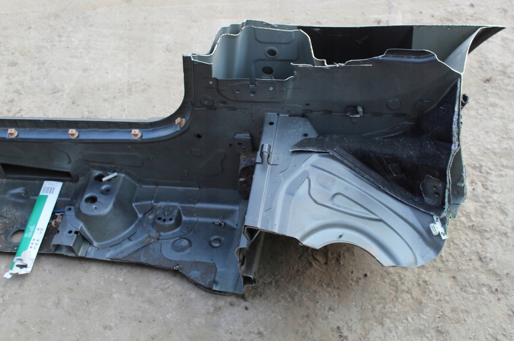 фото №6, Четверть лонжерон порог блок двигателя правый bmw f21