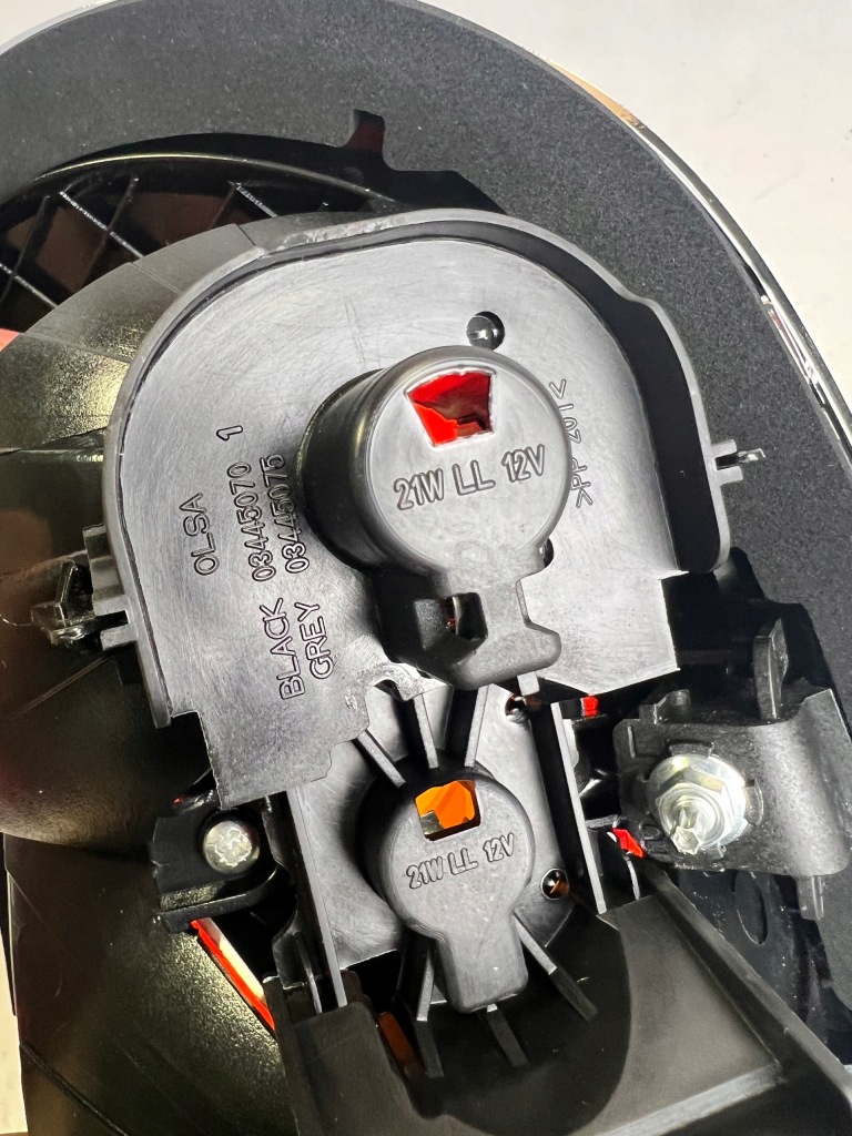 фото №4, Лампа ліва задня mini countryman f60 r60 63219808149