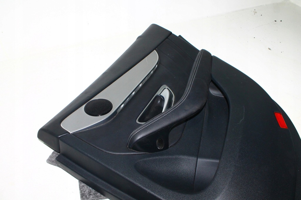 фото №4, Mercedes glc x253 оббивка двері правих задня