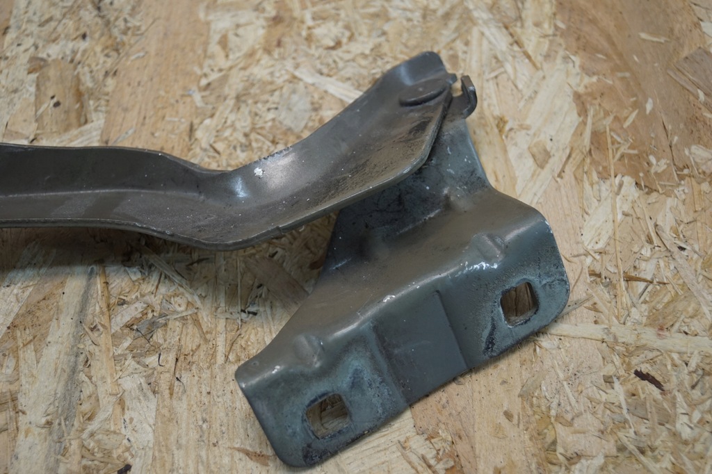 фото №8, Петля капот правый nissan qashqai j10