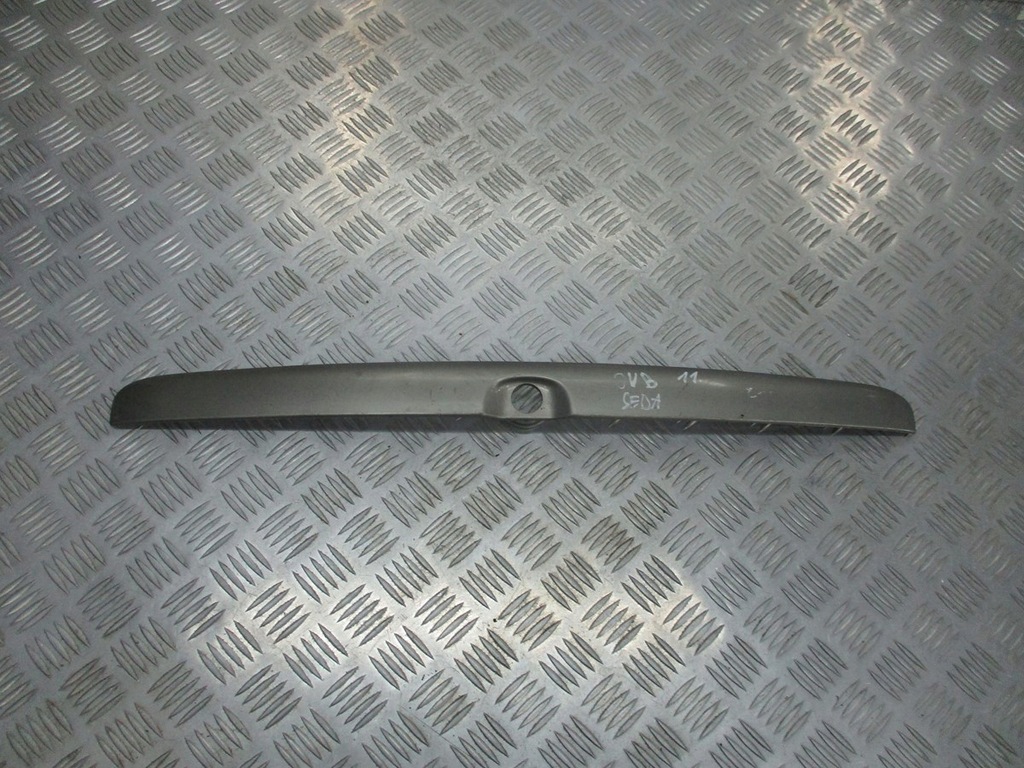 фото №1, Молдинг накладка кришки opel vectra b 2.5 v6