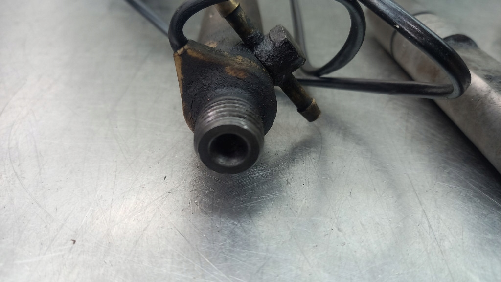 фото №9, Форсунки комплект 074130201g 074130202d vw t4 lt 35 2.5 sdi 75km