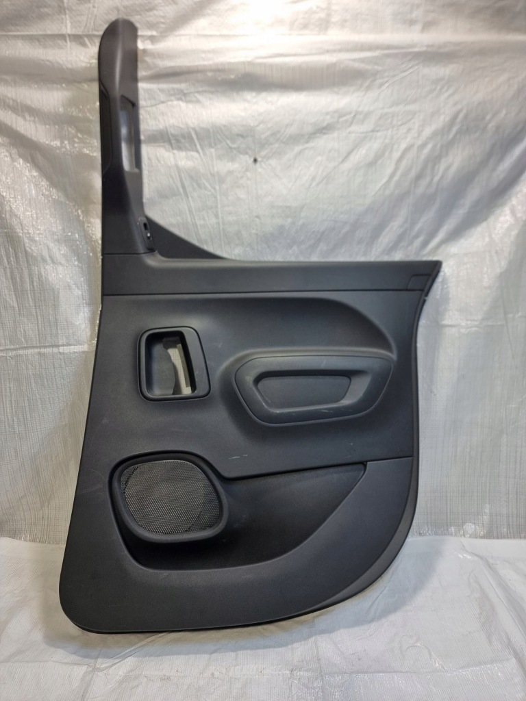 Купити Карта оббивка дверей правих розсувних opel combo e