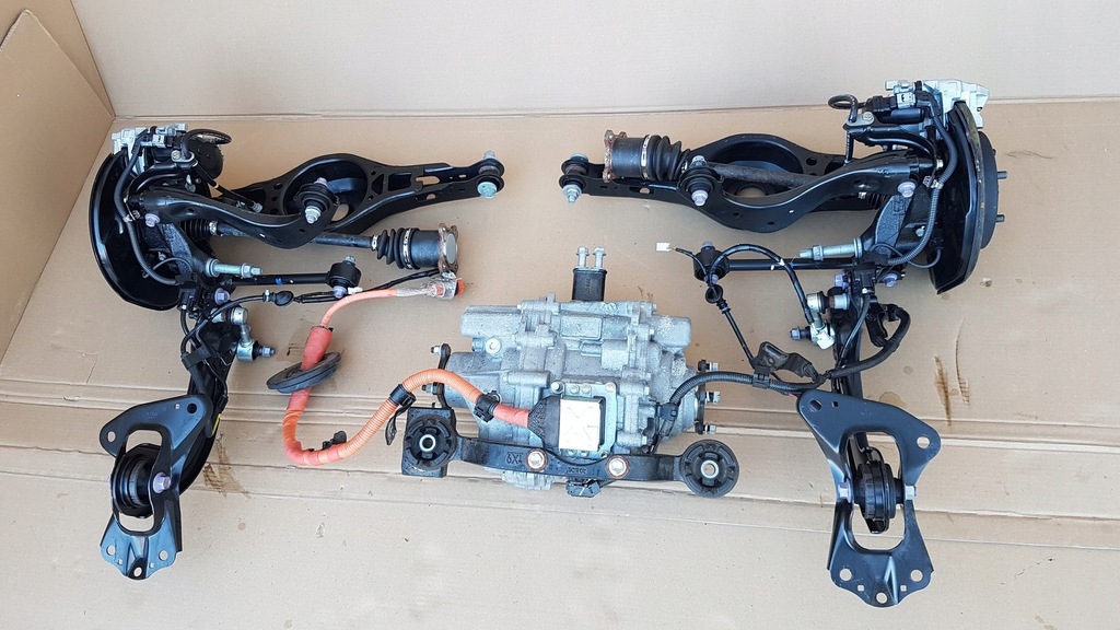 фото №3, Задний мост lexus ux 250h 4x4