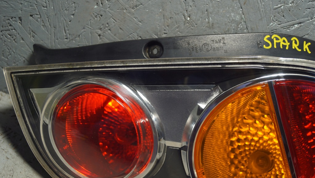 фото №8, Лампа правий задня chevrolet spark iii m300