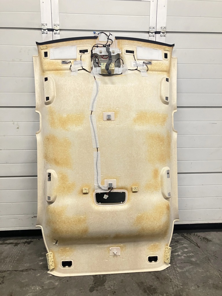 фото №3, Потолок защита стойка mercedes gla x156 amg