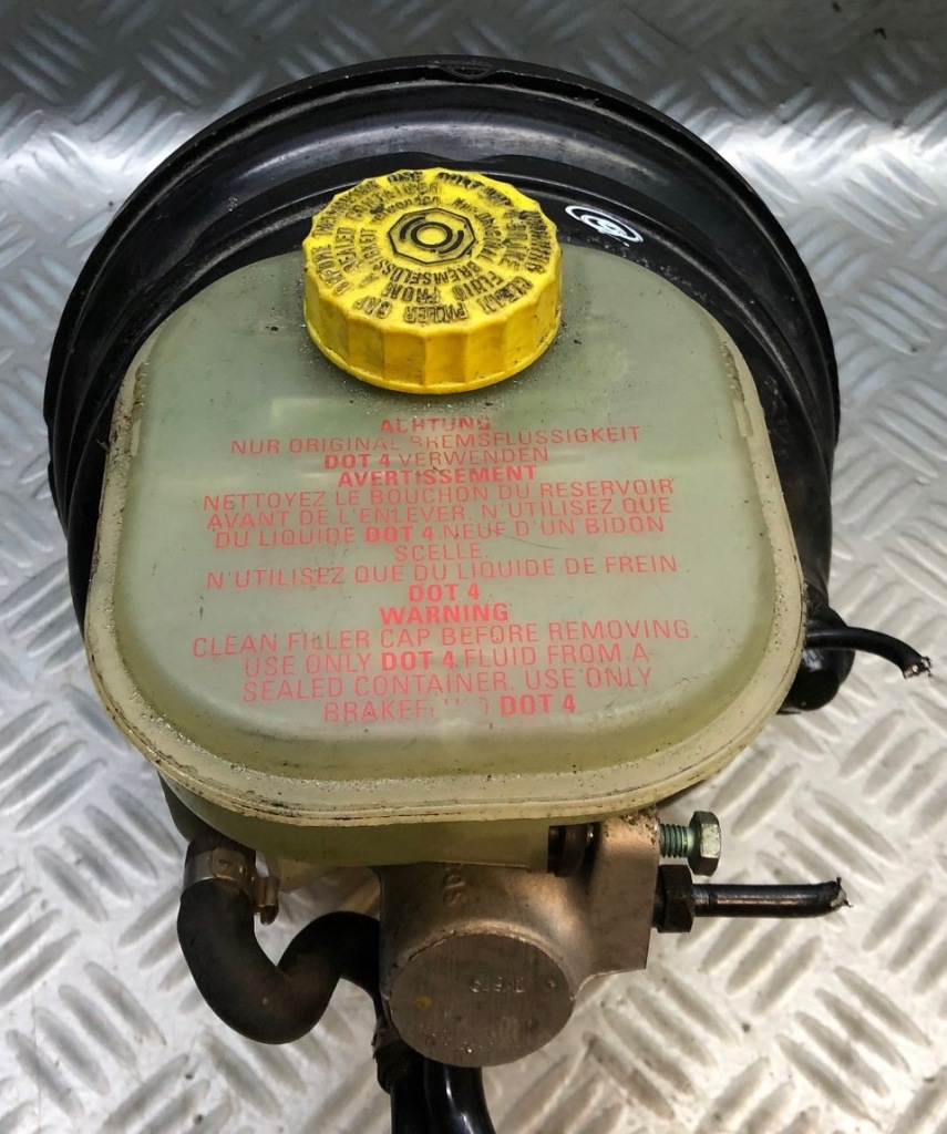 фото №1, Audi a8 d2 усилитель тормозов 4d0612105f