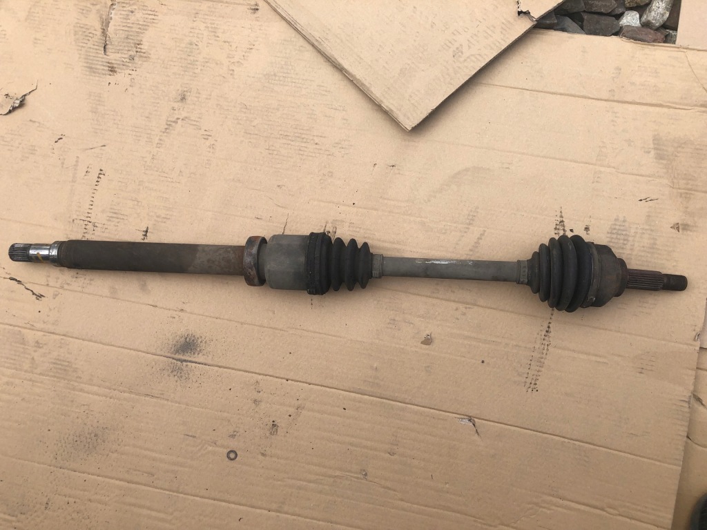 Купити Ford focus 1.8 tdci права привідний вал довга 1.9 довший