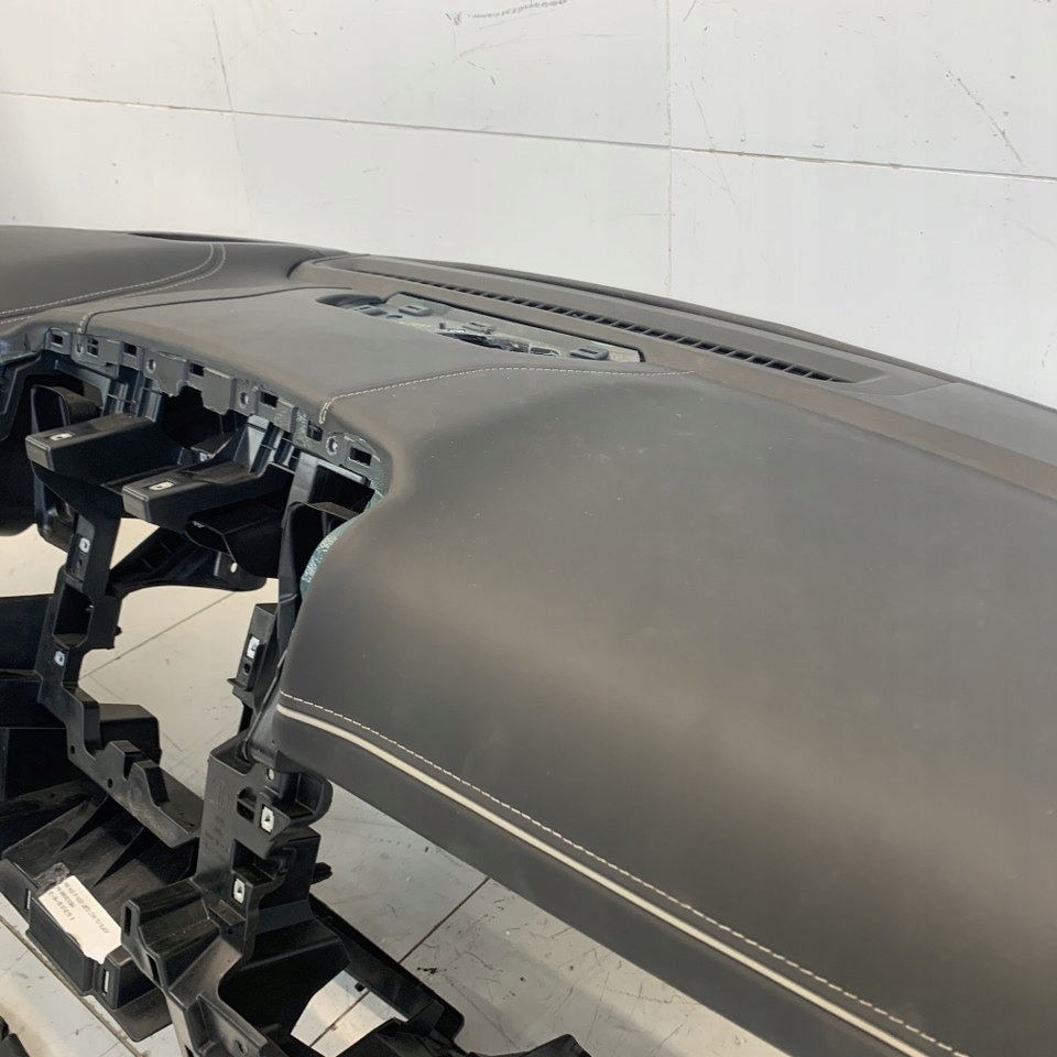 фото №8, Приборная панель приборная кожа проекционный дисплей консоль подушка безопасности ремни dodge ram v limited 22r