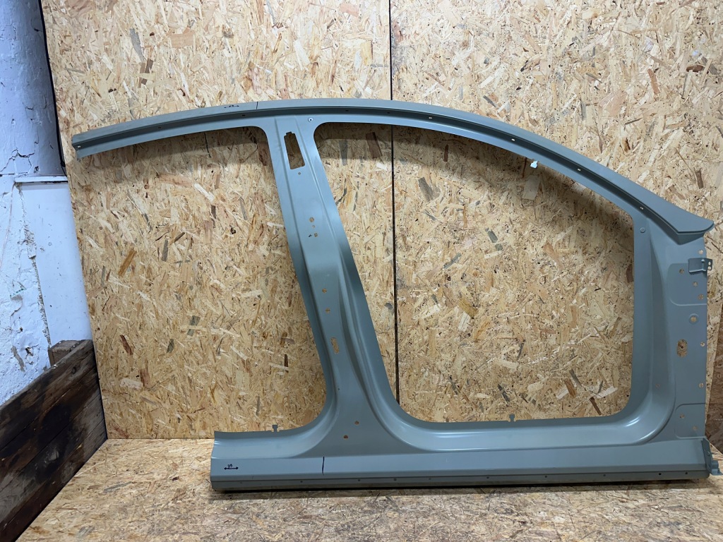 фото №1, Tesla y обшивка порог блок двигателя передние правое 1512000-sc-b