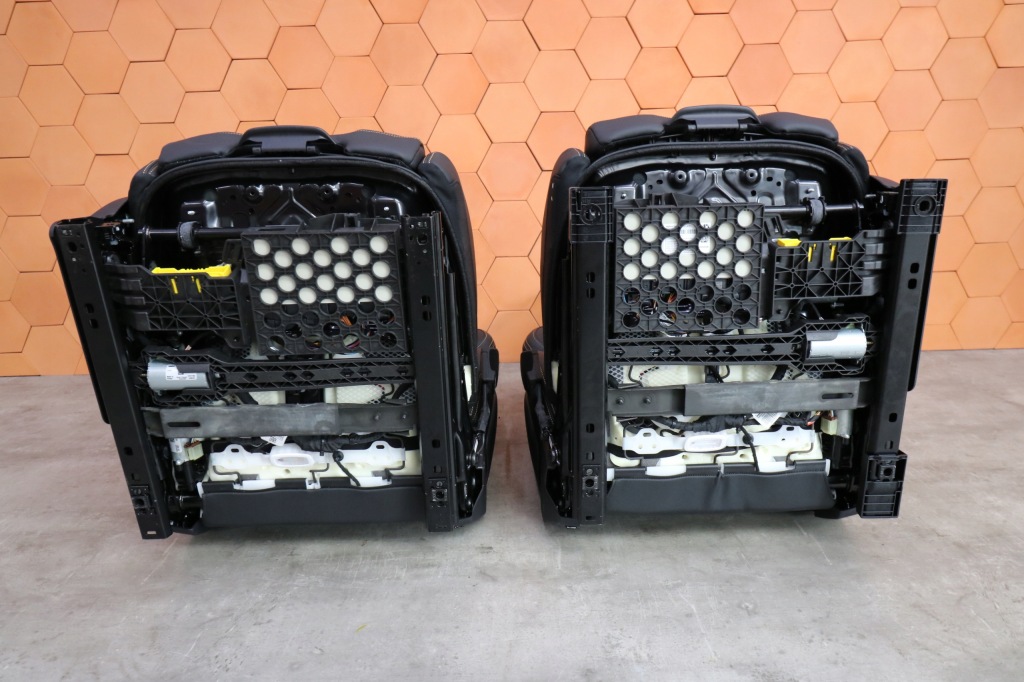 фото №16, Bmw m8 f93 g16 салон сидіння заднє сидіння обшивки вентиляція підігрів midrand beż