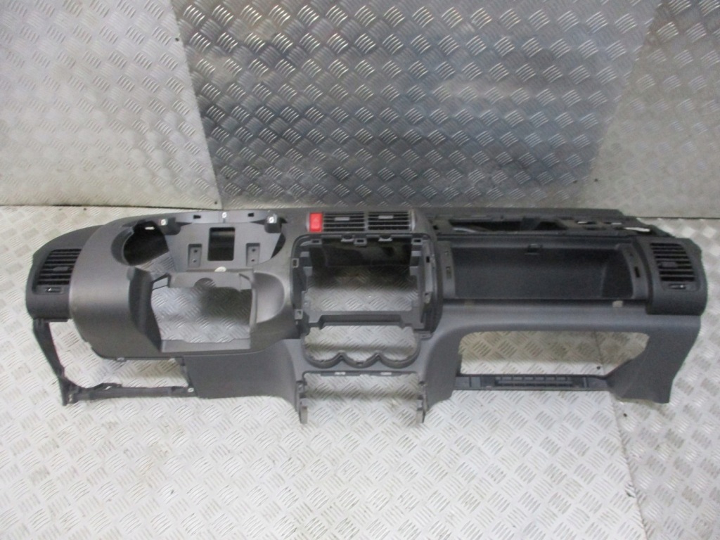 фото №1, Панель приладів приладова панель приладів honda city europa