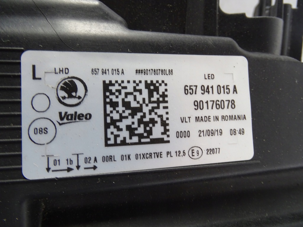 фото №7, Капот перед левая skoda scala 2019- full led