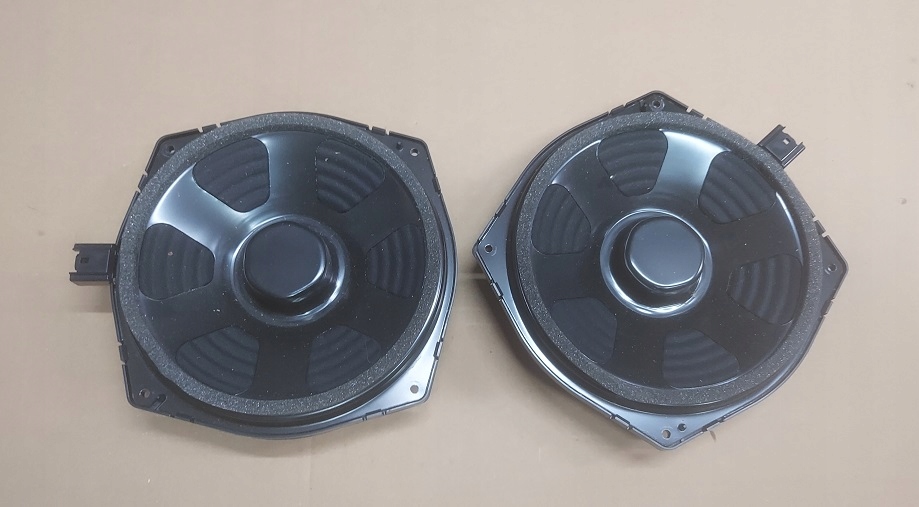 фото №1, Lr sport ii discovery v динамик дверь перед