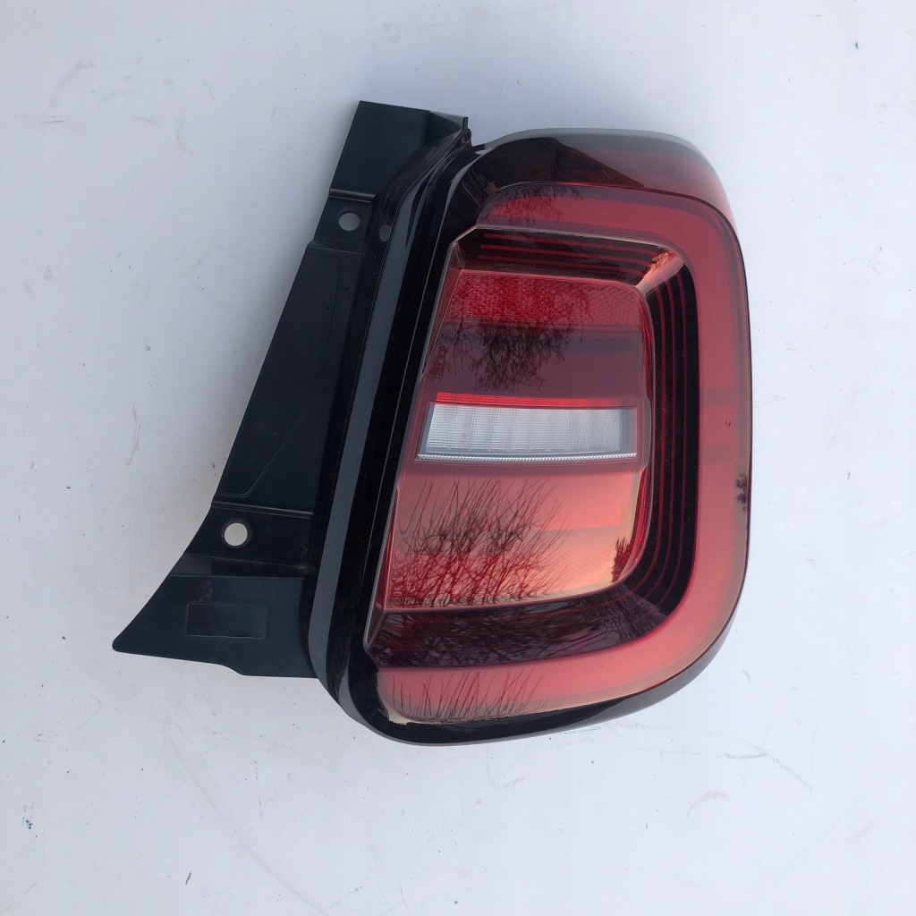 фото №1, Fiat 500 электрик лампа задняя правая 2020-