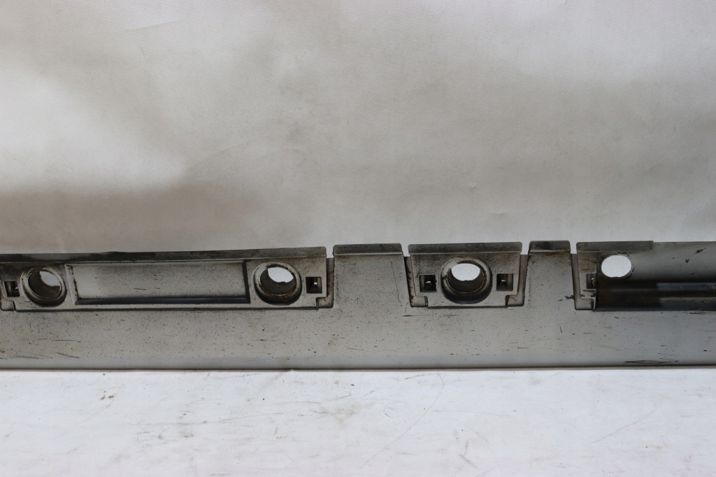 фото №9, Toyota corolla e21 молдинг поріг накладка права 75850-02220 j-356 a171