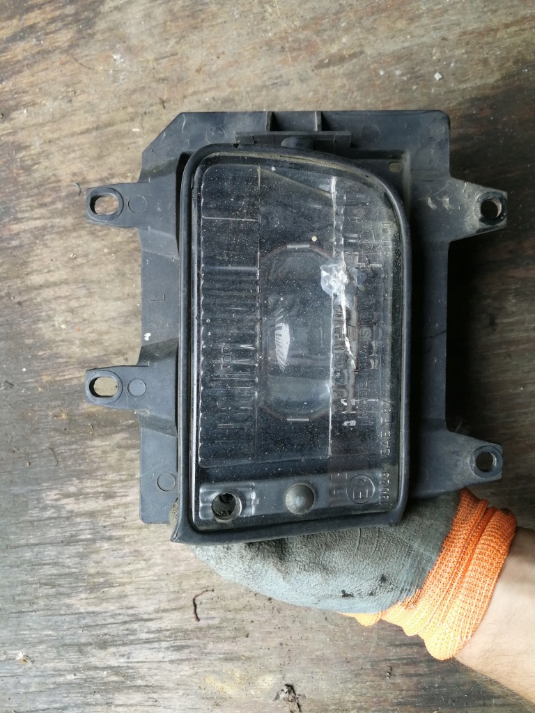 фото №1, Протитуманна фара лівий широка лампа bmw e30