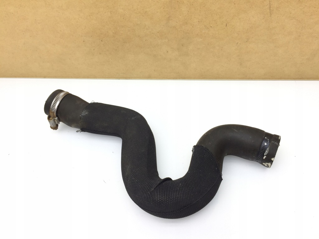 фото №1, C4 picasso i 1.6 vti пабтрубок  шланг радиатора воды