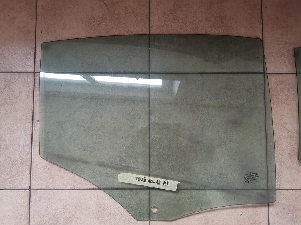 фото №1, Volvo s60 ii стекло дверь правая задняя задняя 2010-