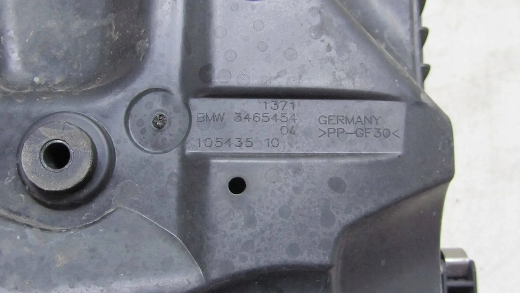 фото №5, Toyota avensis t29 1.6 корпус фильтра воздуха 16-