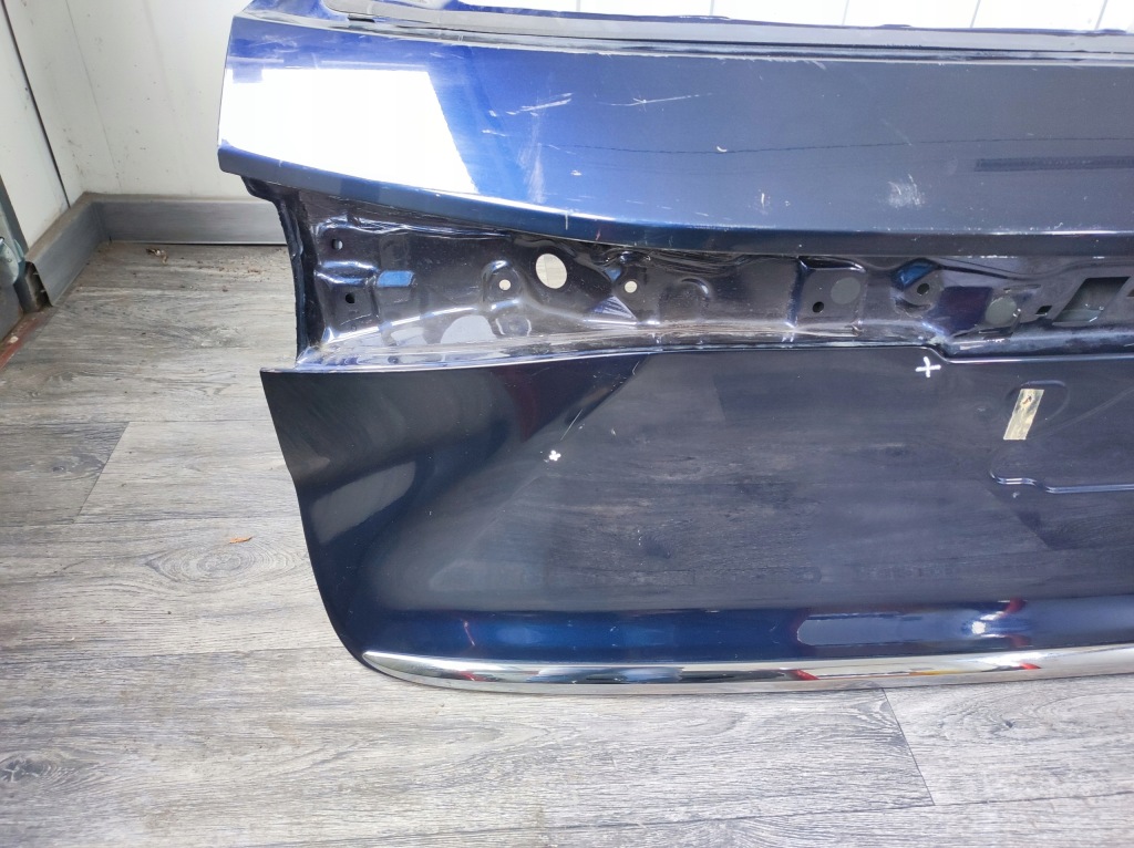 Кришка багажника задня задня lexus rx v 2022- - Зі Шроту