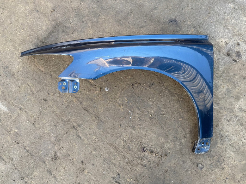 фото №1, Volvo v50 lift крыло левый передний