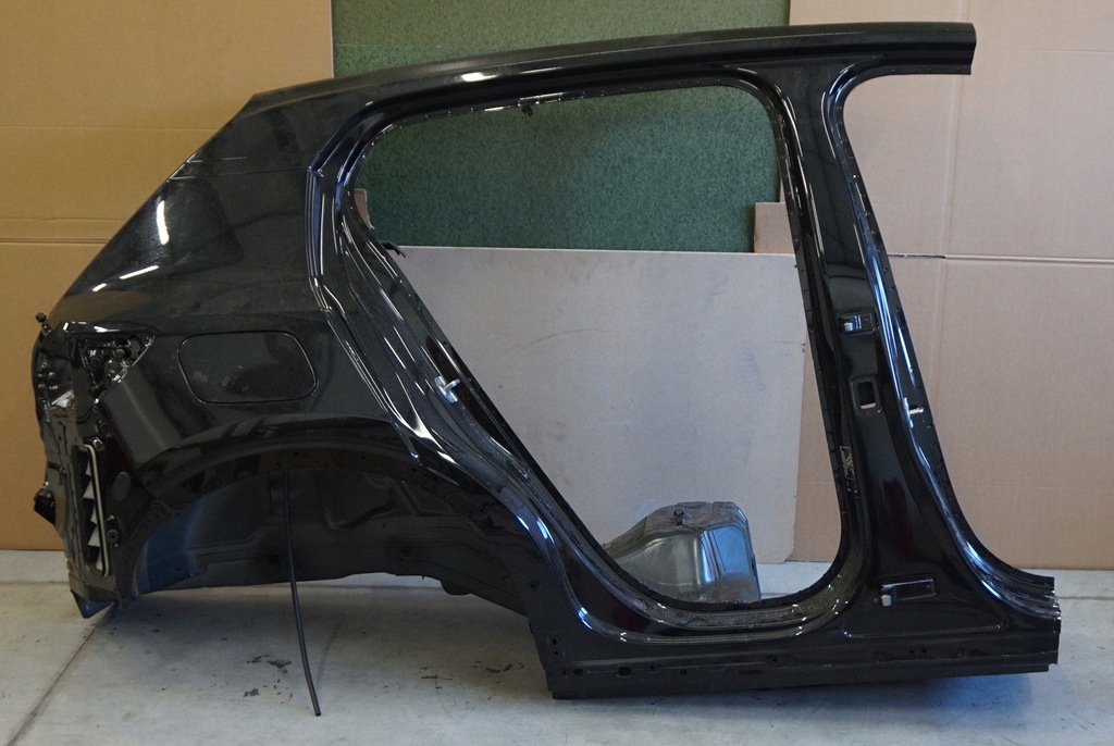 фото №1, Крила правий лівий задня bok volvo xc40 717