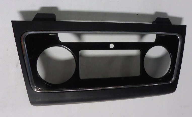 фото №1, Рамка защита panela skoda оригинальный номер 3t0863152d