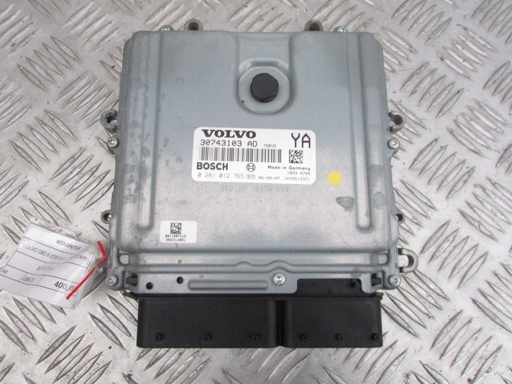 фото №1, Бортовой компьютер 2.4 d5 30743103ad volvo s80 ii 07r