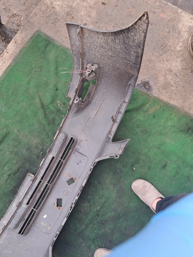 фото №8, Corolla e12 hb хетчбек бампер перед передній 1c3 03r