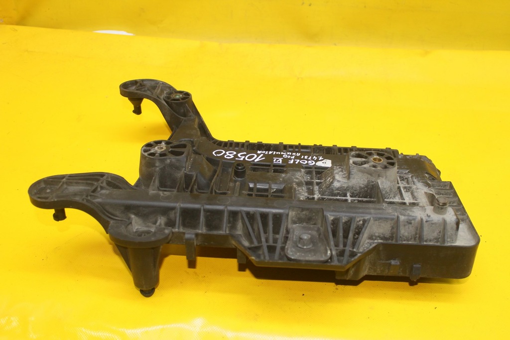 фото №6, Основание аккумулятор golf vi 1k0915333h