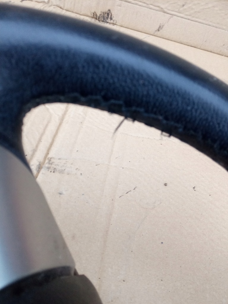 фото №8, Toyota avensis t27 09-15 воздуховод подушка