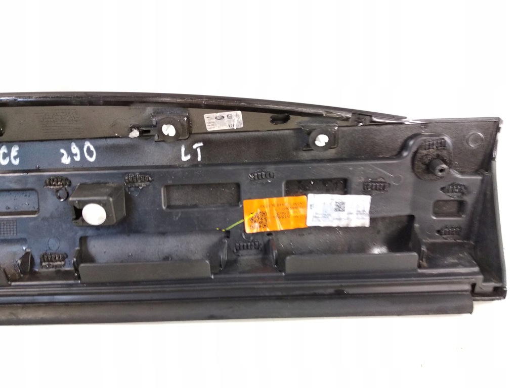 фото №9, Jaguar f-pace молдинг дверь левая задняя задняя 2016-