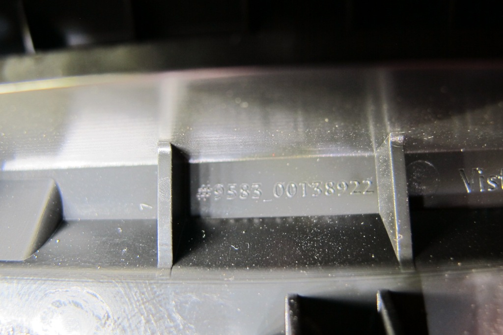 фото №10, Citroen c4 cactus кришка бардачка бардачок пасажира правий панелі консолі