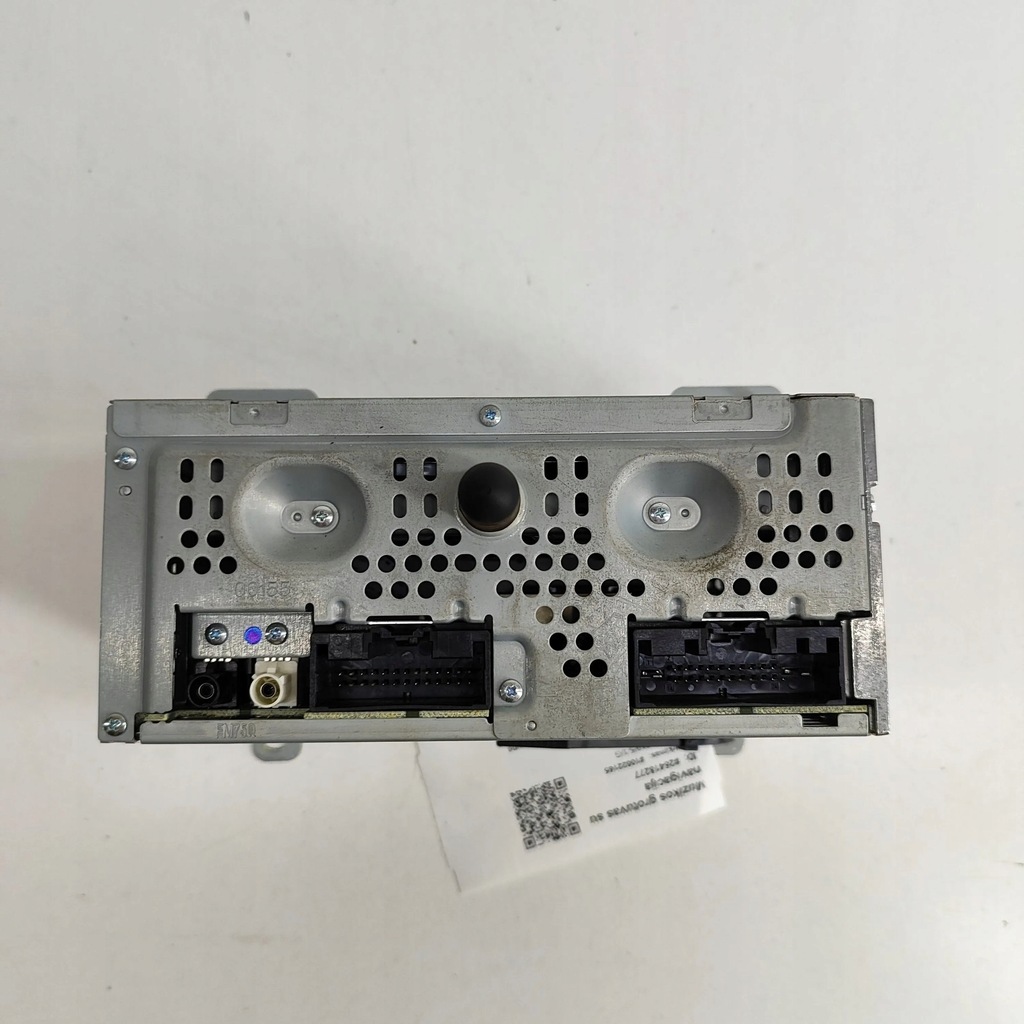 фото №6, Ford mustang vi 2015 панель / радиопроигрыватель cd/dvd/gps