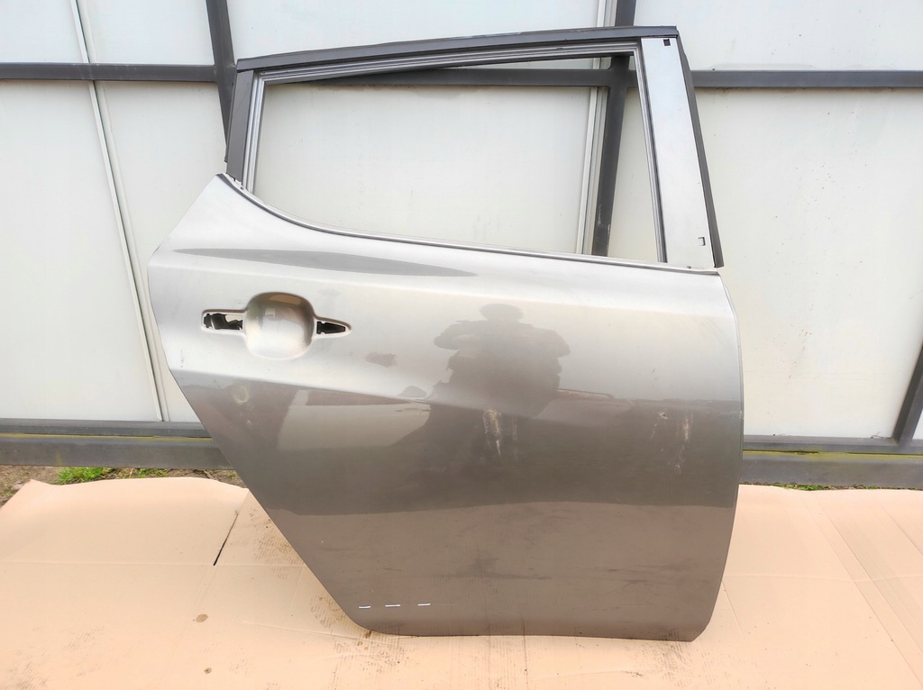 фото №11, Дверь nissan leaf ii po 17-23 задние правое