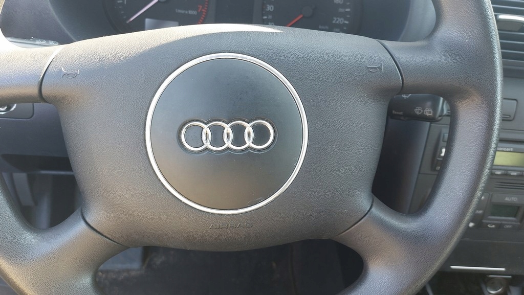 фото №5, Audi a3 8l 96- воздуховод четырёхлучевая