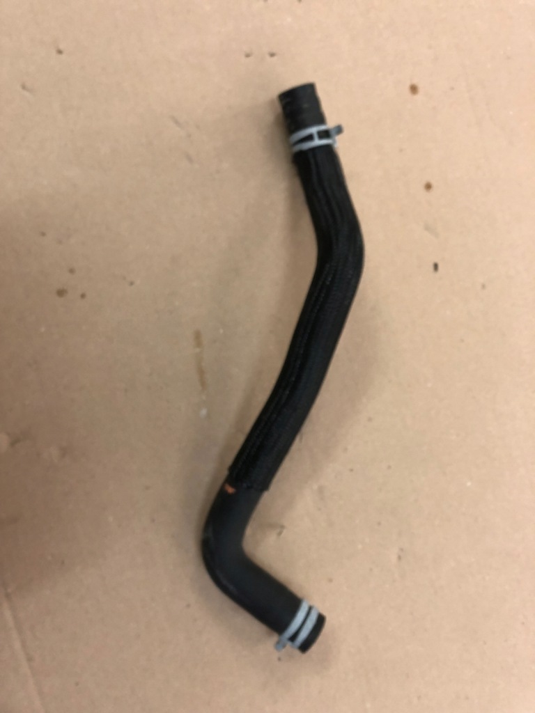 фото №1, Renault captur ii wąż шланг wody 924002571r