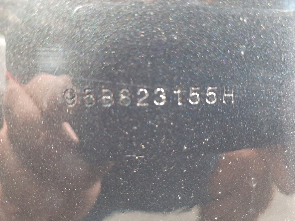 Porsche macan 95b капот крышка двигателя szary 95b823155h Оригинал