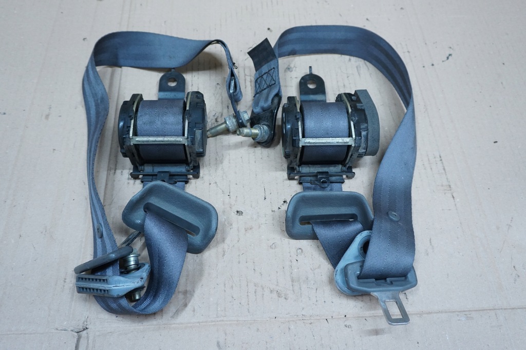 фото №1, Terrano ii maverick pas ремни задняя задний 3-rząd 5d