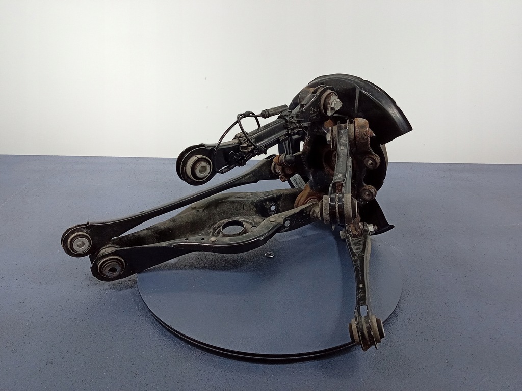 фото №6, Bmw 3 f34 f32 поворотный кулак задняя левая задняя ступица