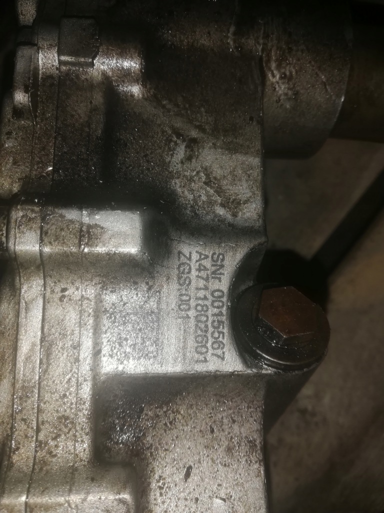 фото №2, Насос оливи mercedes actros mp4