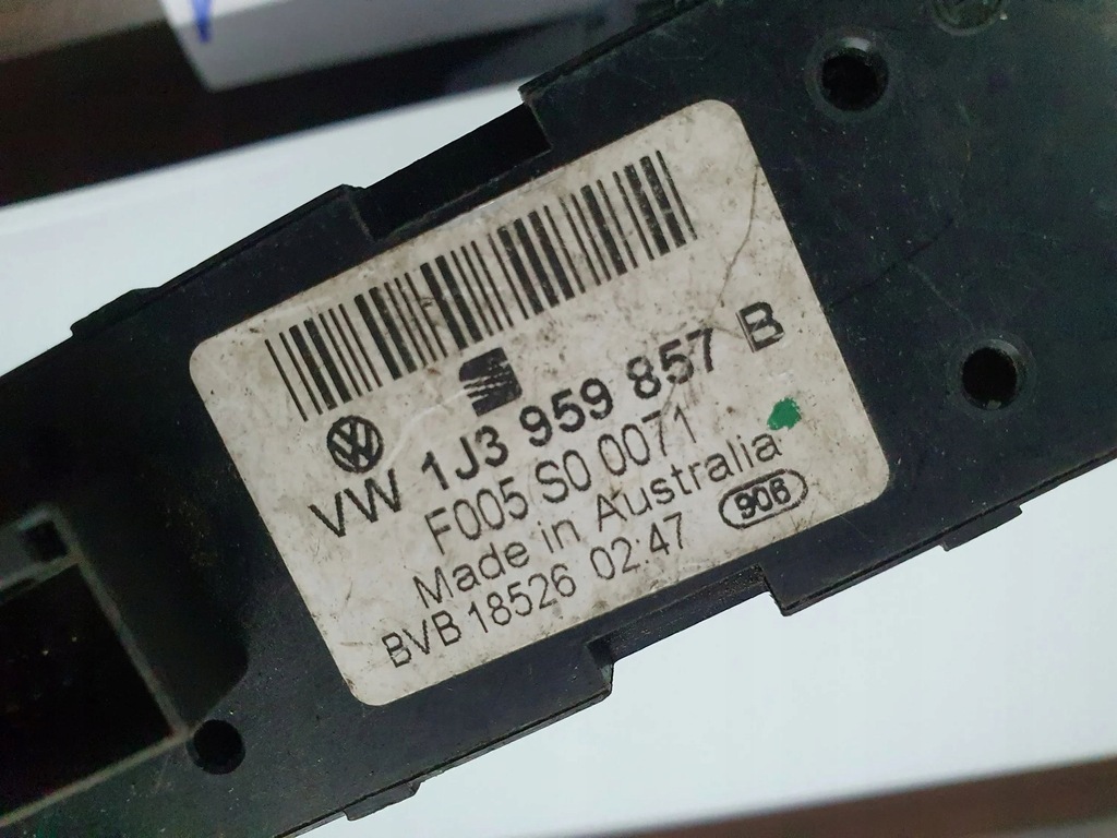 фото №8, Volkswagen passat b5 1998 кнопки окон