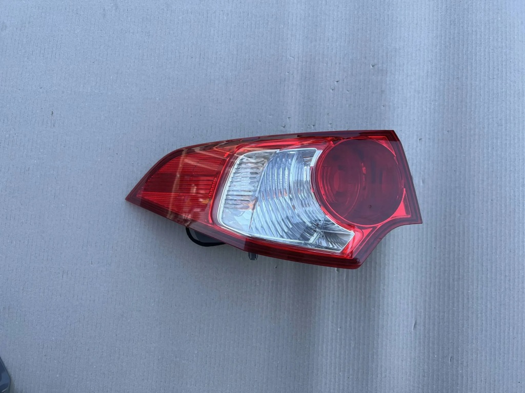 фото №1, Honda accord viii sedan задняя левая лампа w крыло