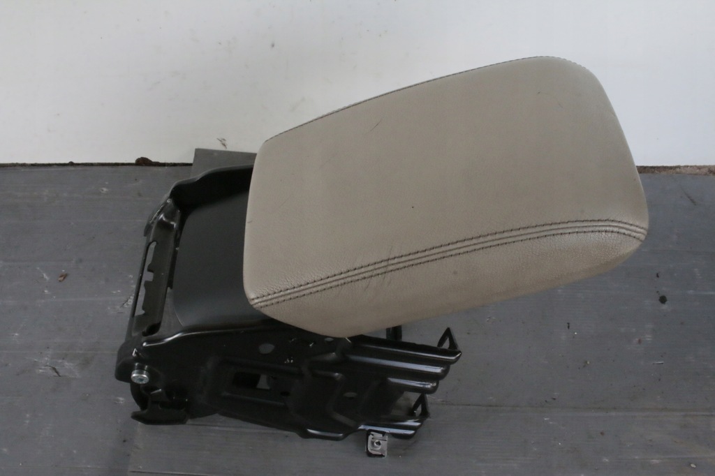 фото №1, Підлокітник audi a5